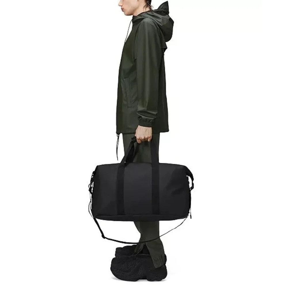 Rains Weekend Bag M3 Black Waterproof Duffle Travel Gym Bag 14281 NEW